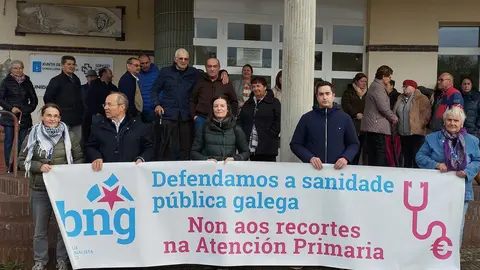 La manifestaci&oacute;n para protestar por la falta de personal en el Centro de Sa&uacute;de de O P&aacute;ramo fue convocada por el BNG