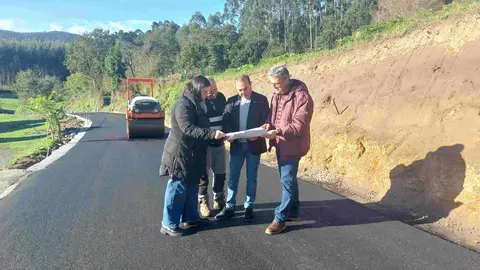 OBRA PAVIMENTACI&Oacute;N Y MEJORA SAN VICENTE VILELA. CONCELLO XOVE