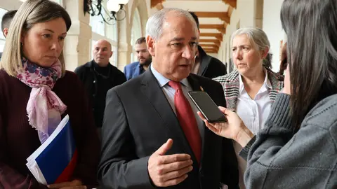 Jos&eacute; Tom&eacute;, en los pasillos de la Diputaci&oacute;n