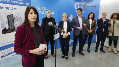 Mar&iacute;a Allegue, conselleira de Vivenda e Planificaci&oacute;n de Infraestruturas, durante el anuncio de la licitaci&oacute;n para construir vivienda p&uacute;blica en Garabolos