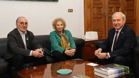 050225 Recepci&oacute;n nova directiva AECC Lugo