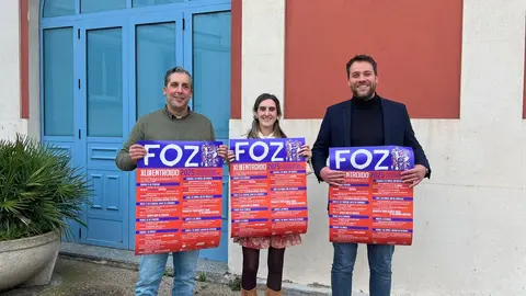 070225 PRESENTACI&Oacute;N CARTEL E PROGRAMA ENTROIDO FOZ