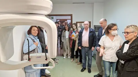 2025_03_06 Consejera Salud  visita hospital jarrio 3