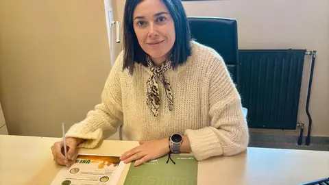 250325 MARTA MUI&Ntilde;A (COORDINADORA DA AULA UNIVERSITARIA DA UNED EN FOZ)