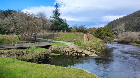&Aacute;rea recreativa A Choza 1