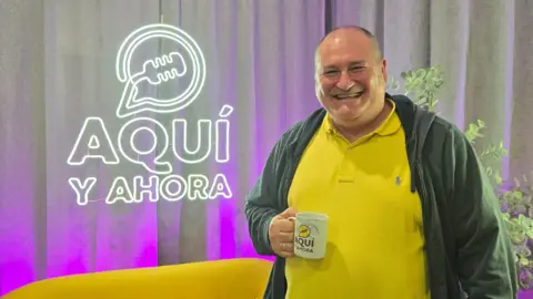 Mourelle Aqu&iacute; y ahora