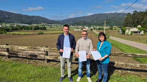 Os Concellos de Trabada, Lourenz&aacute; e Barreiros esixen &aacute; Xunta que cumpra coas axudas prometidas para o sector da faba