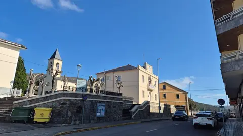 Axuda alumeado p&uacute;blico Trabada