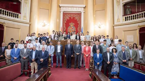 Familia Senado