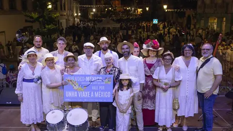 140725 Foto entrega premio viaxe M&eacute;xico