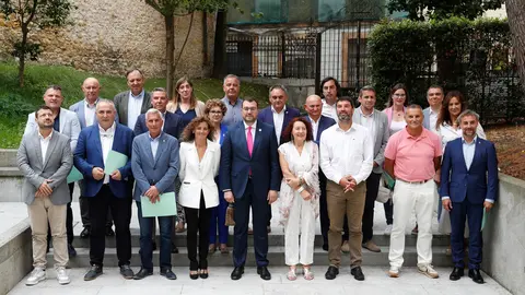 2025_08_01 Presidente adhesi&oacute;n a Les Escuelines 1