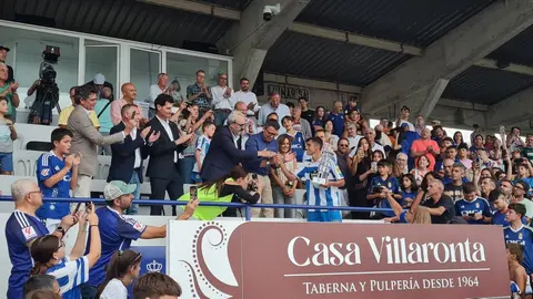 El Deportivo recogi&oacute; el trofeo que le acredita como campe&oacute;n de la edici&oacute;n n&uacute;mero 74 del Emma Cuervo