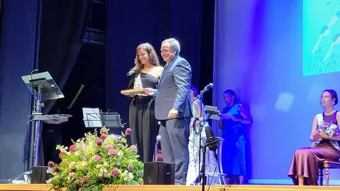 Obsequio Pregonera - María de Valdés