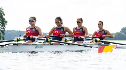 Laura Gonz&aacute;lez Alzu, en el Mundial sub-19 de remo