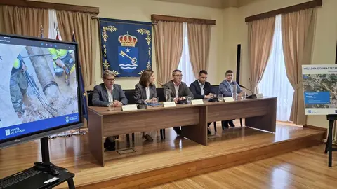 020725 Foto sinatura convenio auga 2