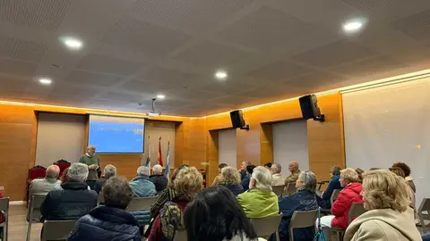 IMX O Concello de Viveiro continuar&aacute; co proxecto formativo &laquo;Como se fai unha pel&iacute;cula&raquo; para maiores de 55 anos