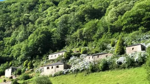 os teixois aldea en venta
