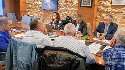 2025_11_05 Comisi&oacute;n Cadasa 1