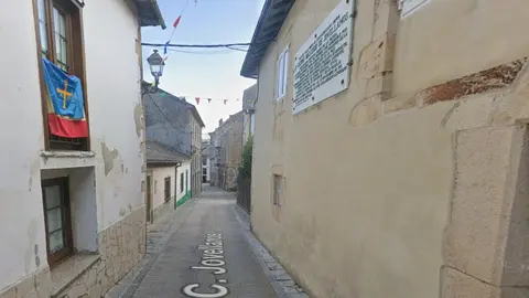 Calle Jovellanos Pto Vega