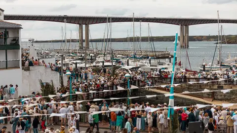 Ribadeo Indiano en el puerto