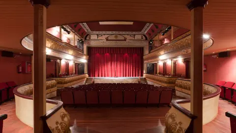 teatro Pastor D&iacute;az en Viveiro