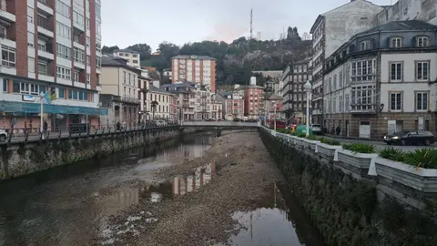 R&iacute;o Negro a su paso por Luarca.