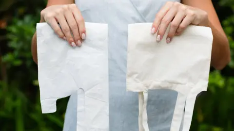 Reutilizar, bolsa pl&aacute;stico, bolsa tela