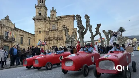 Desfile de Entroido de Lourenz&aacute;