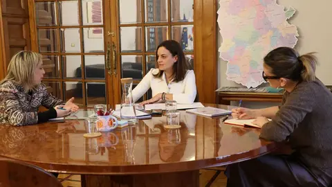 maria loureiro y carmela lopez