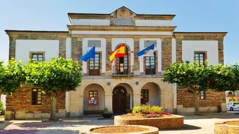 Foto ayuntamiento Tapia de Casariego