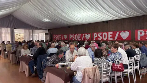 Psoe Foz 1 de maio comida dos traballadores