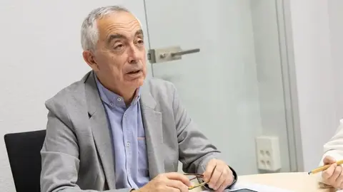 C&eacute;sar Mogo