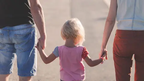 Familias, padres, madres, hijos