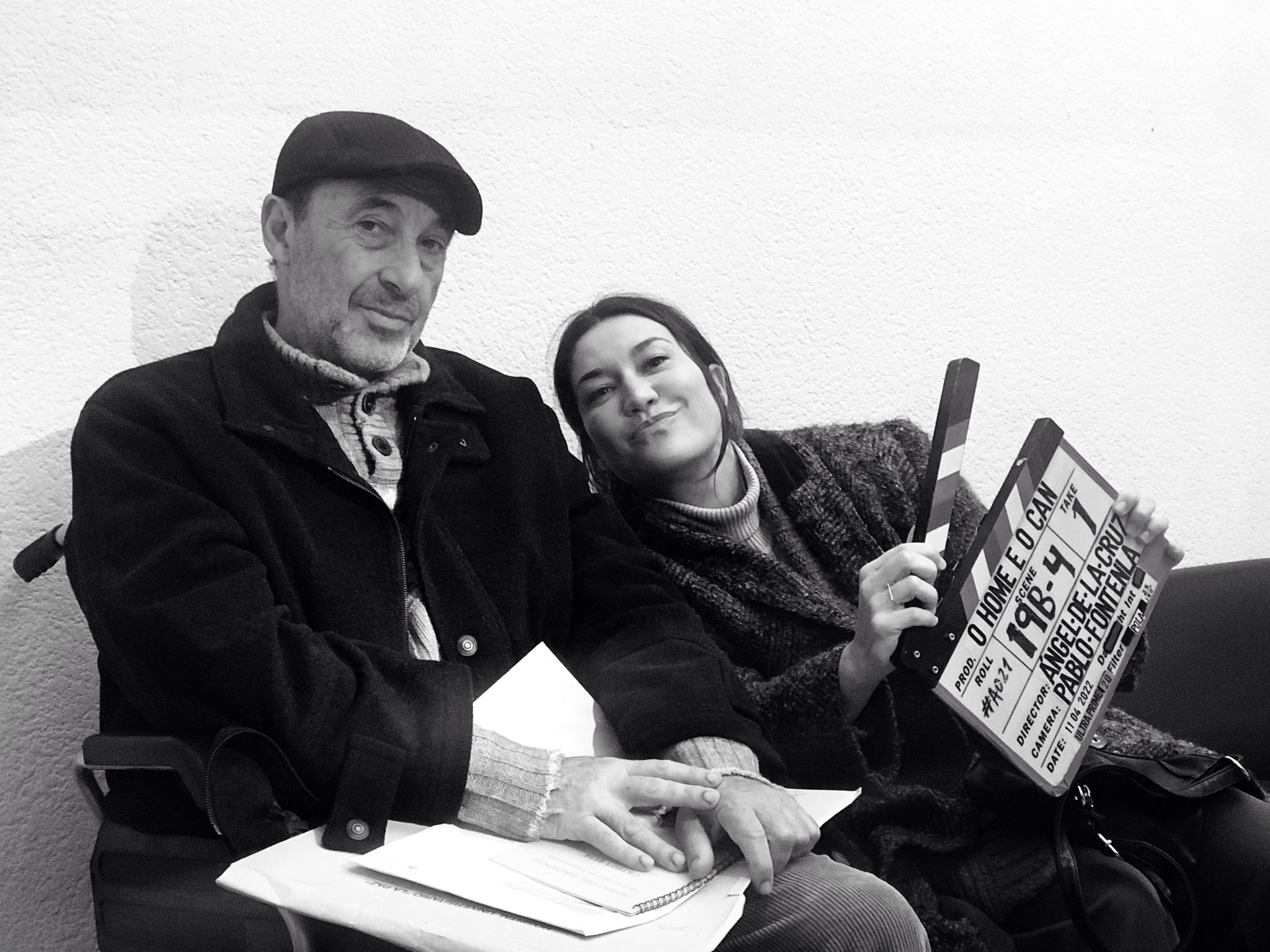 Con Manuel Manquiña na rodaxe de O home e o can. Fotografía: @pacrispa