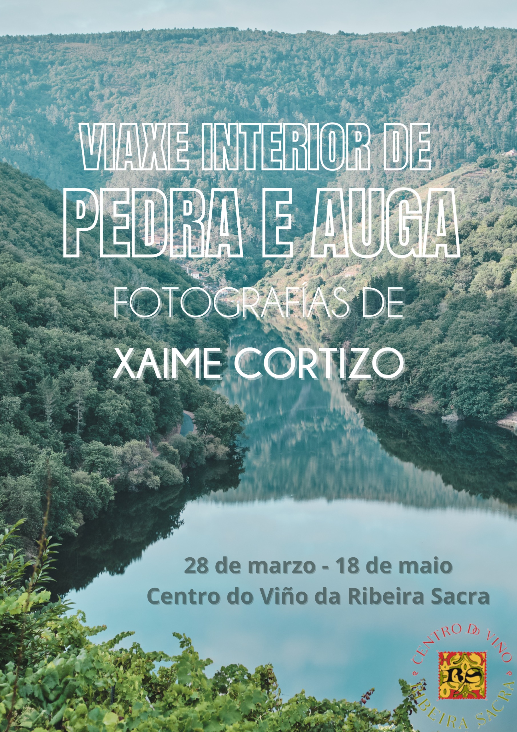 Viaxe interior de pedra e auga