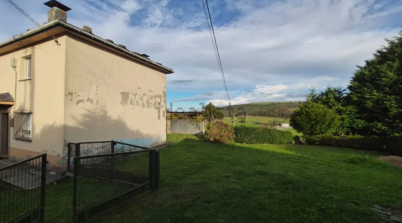 Chalet en venta en Castropol. Foto Idealista